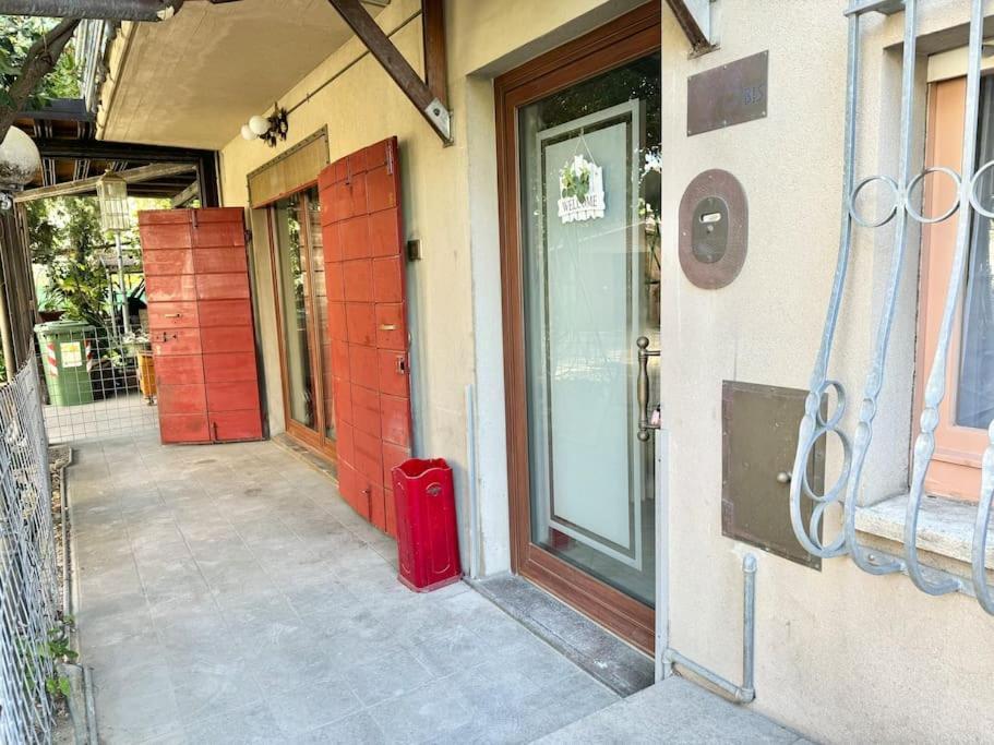 Casa Nel Verde - 4 Posti Letto Apartment Chiaravalle Bagian luar foto